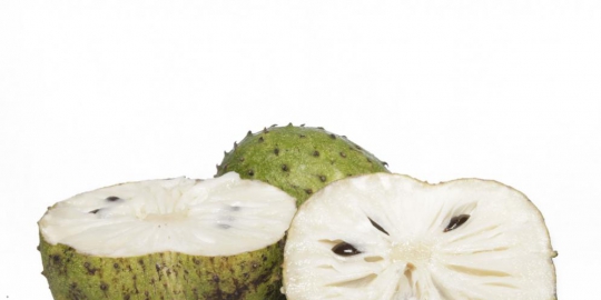 5 khasiat menakjubkan dari buah sirsak