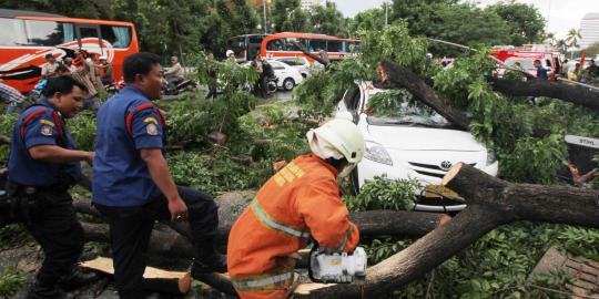 Bencana Awal Tahun Siapa Yang Patut Disalahkan Merdeka Com
