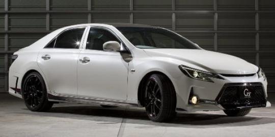 Toyota Mark X GS, mewah tapi sporty