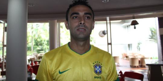 Otavio Dutra penerus tradisi perantau \'Samba Brasil\' di Persipura