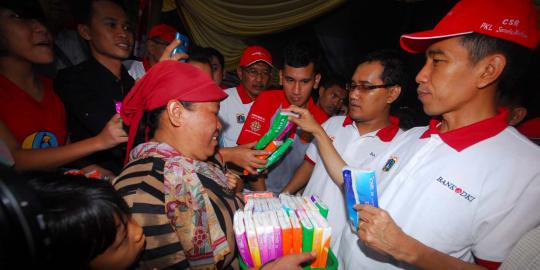 5 Cara Jokowi manjakan PKL di Ibu Kota