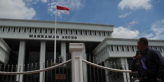 Calon hakim agung Daming Sunusi gugup dicecar DPR