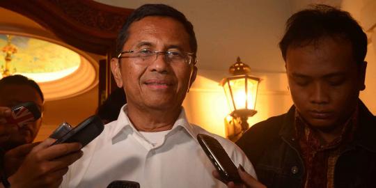 Dahlan minta direksi Perum Navigasi langsung kerja