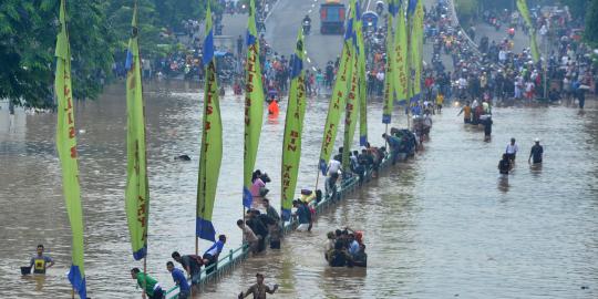 Perusahaan asuransi akan kaji ulang premi banjir