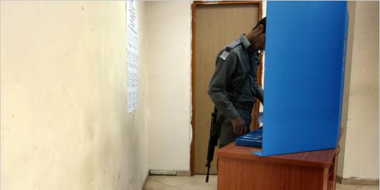 5,6 Juta rakyat Israel hari ini mencoblos