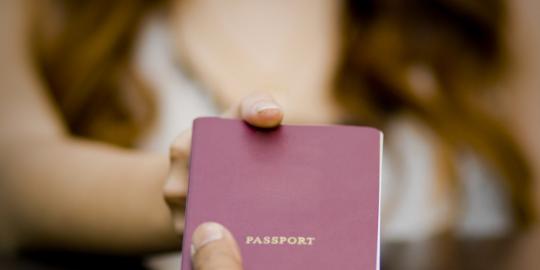 Hindari calo, imigrasi percepat pembuatan paspor jadi satu hari
