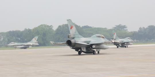 TNI rekrut 16 calon pilot pesawat tempur dan helikopter