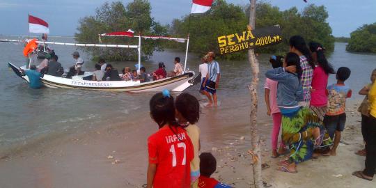 Munculnya pulau aneh di Madura membawa berkah bagi nelayan