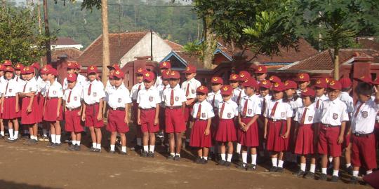 Puluhan siswa SD di Klaten keracunan minuman cepat saji