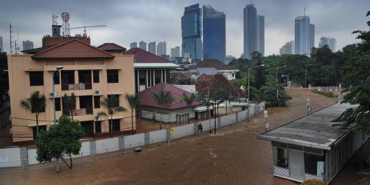 Mitos banjir 5 tahunan Jakarta