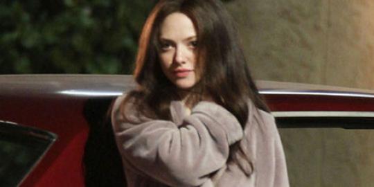 Amanda Seyfried tak lagi risih lakukan adegan telanjang