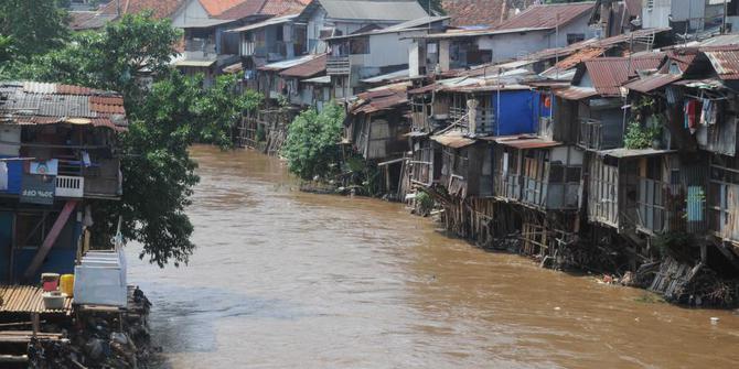 Permasalahan Ciliwung yang menggunung