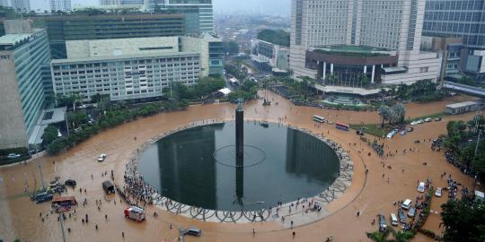 Pasca banjir, Jokowi dan DPR bahas kelanjutan proyek JEDI