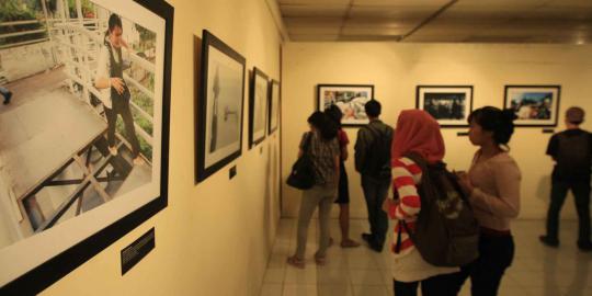 Pameran foto "Berkacalah Jakarta"