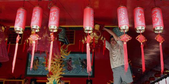 Jelang Imlek, Vihara Amurva Bhumi dipercantik