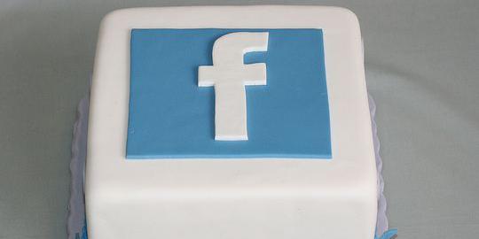 Ulang tahun ke-9, Facebook masih adem ayem