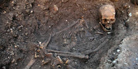 Penemuan kerangka Raja Richard III di bawah lapangan parkir