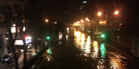 Ini jalan-jalan di Jakarta yang tergenang air hingga 70 cm