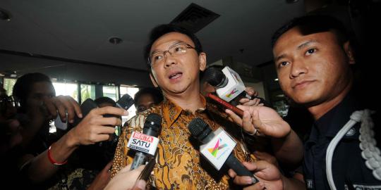 Tak gelar open house, saat Imlek Ahok pilih rapat dengan Jokowi