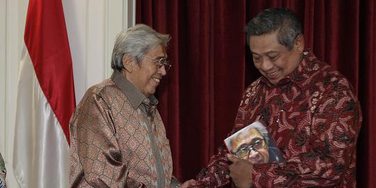 Taufiq Kiemas: Menurut saya SBY orang pintar