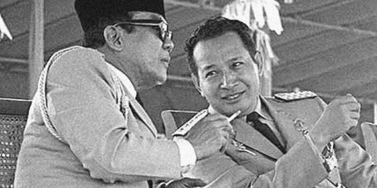 Kisah Soeharto yang dituding korupsi memerangi korupsi