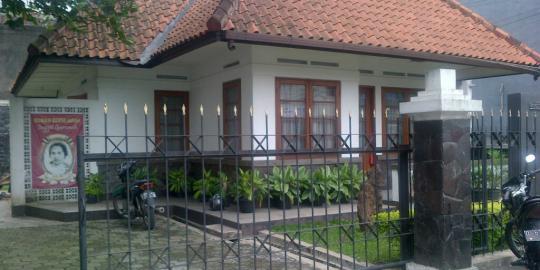 Jejak cinta Soekarno dan Inggit di Jl Ciateul Bandung 