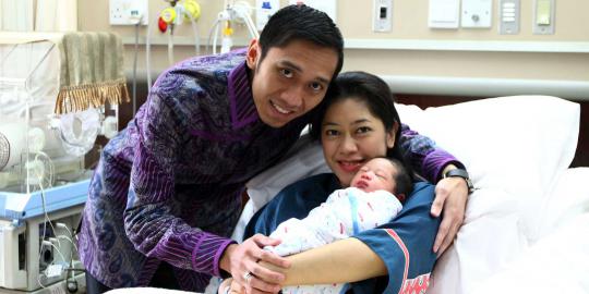 Cucu kedua operasi, SBY dan Ibu Ani belum tampak di RSCM