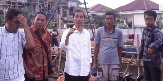 4 Barang ini sering menemani Jokowi blusukan 