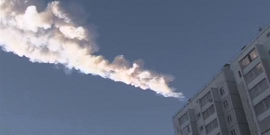 Ilmuwan temukan pecahan meteor Rusia dekat danau
