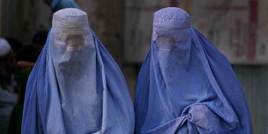 Belanda larang burka demi keamanan