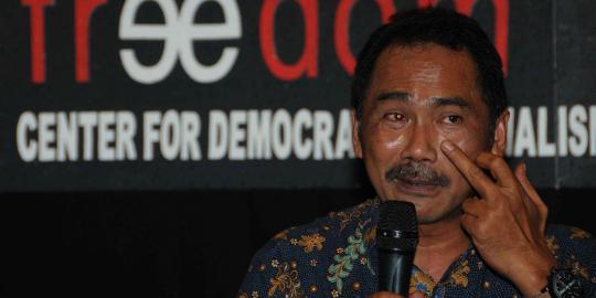 Jadikan Anas tersangka, Mallarangeng bersaudara puji KPK