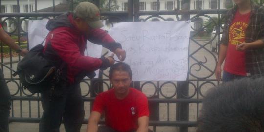 Tagih janji Anas gantung di Monas, mahasiswa Lebak gantung diri