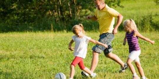 Olahraga, pengikat hubungan ayah dan anak perempuan