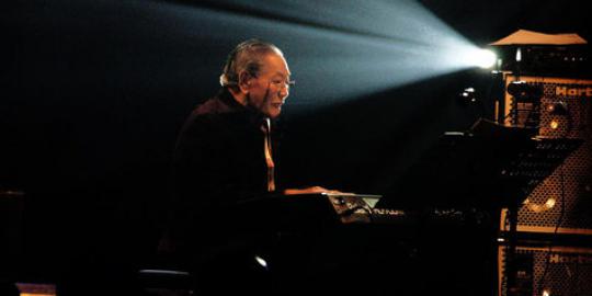 Java Jazz 2013, Ade and Brothers bawakan lagu-lagu Bubi Chen