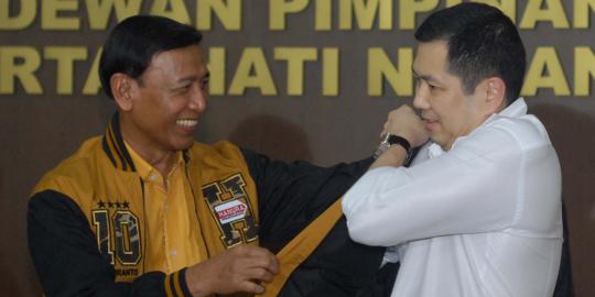 Ke DPR, Wiranto perkenalkan Hary Tanoe kepada anggota fraksi