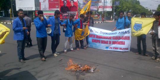 Demo dukung Anas, aktivis PMII Blitar ricuh dengan polisi