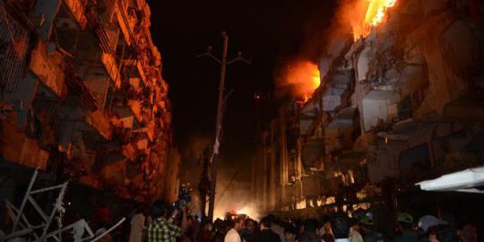 Ledakan bom di Pakistan tewaskan 38 orang