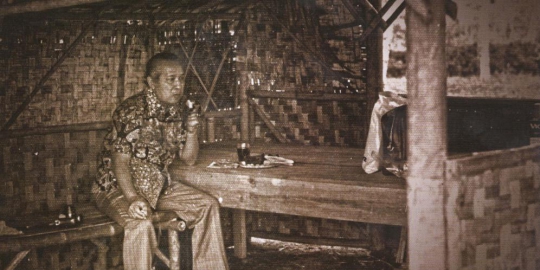 tidur di rumah penduduk rev2