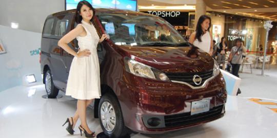 Nissan luncurkan Evalia St dan SV