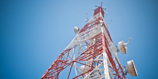 Sebabkan radiasi, warga minta tower telekomunikasi dibongkar