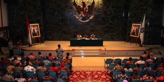 HUT DKI, Jokowi lantik lurah dan camat hasil lelang jabatan