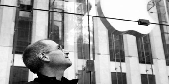 Steve Jobs: 'Seniman' yang hebat itu mencuri