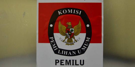 Hari pertama, hanya satu cawalkot Bandung daftar ke KPUD