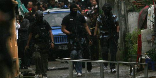 Polisi kembali gerebek Kampung Ambon