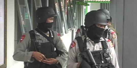 Markas tentara dan polisi di Kwitang jadi target teroris
