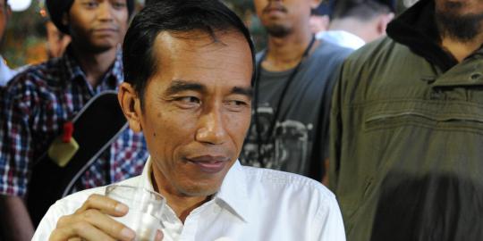 Jokowi: Masak ranking satu jadi cawapres