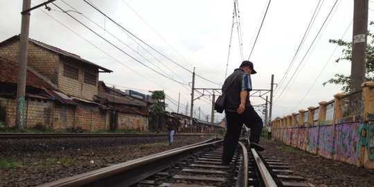 gadis kore utara yang tampak mencurigakan rev3