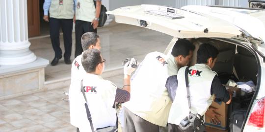 KPK geledah ruang kerja 2 anggota DPR dari Golkar