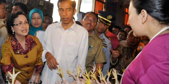 Jokowi bersama BPOM sidak Pasar Klender