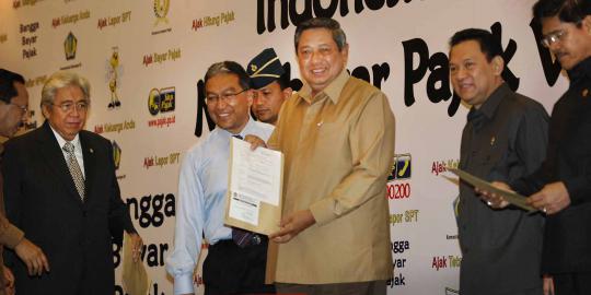 SBY dan Boediono laporkan SPT tahunan